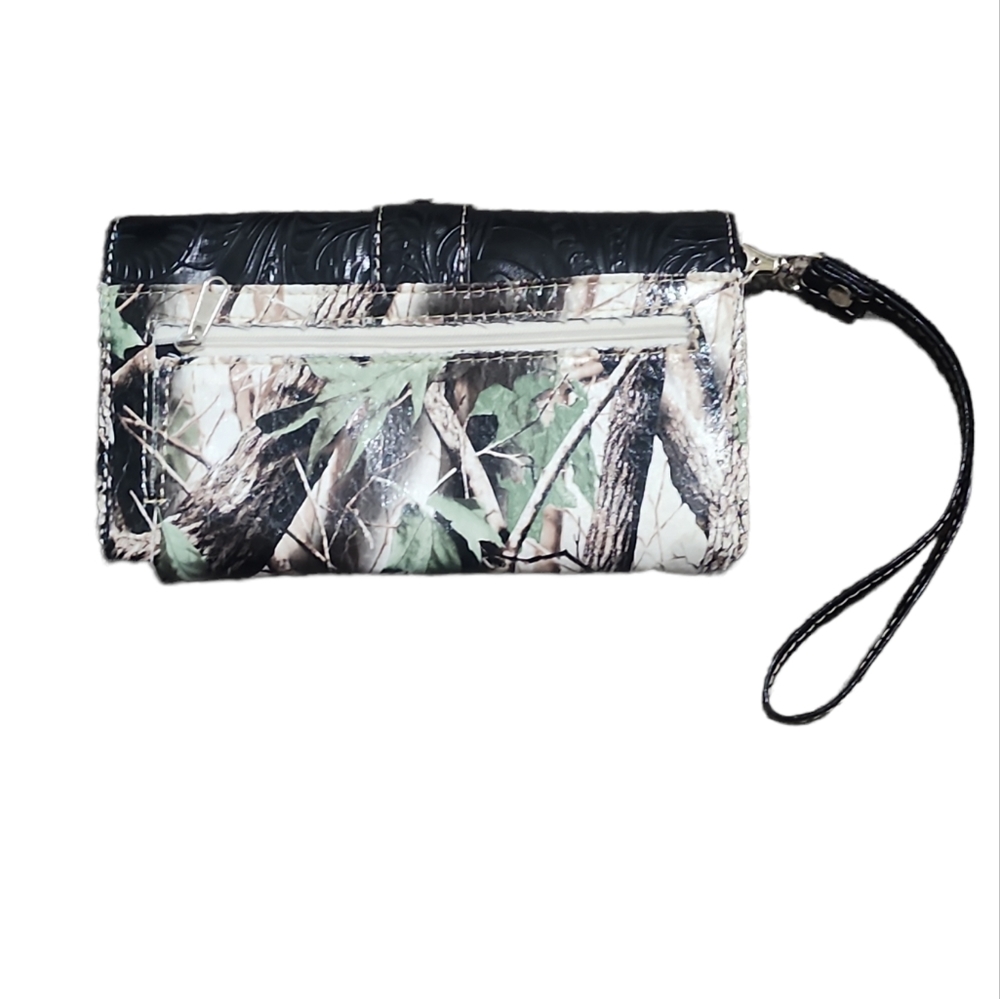 New without tags camo wallet - Picture 3 of 3